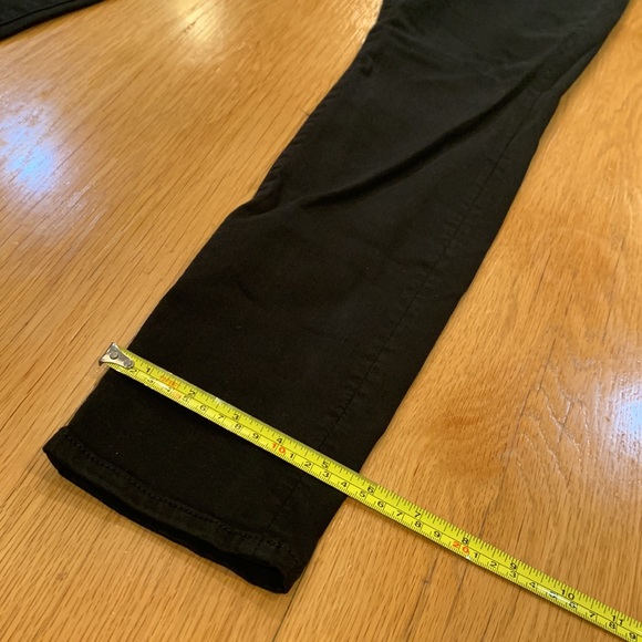 7 For All Mankind~Size 32 Black Denim Stretch Jeans ~ - Picture 11 of 12